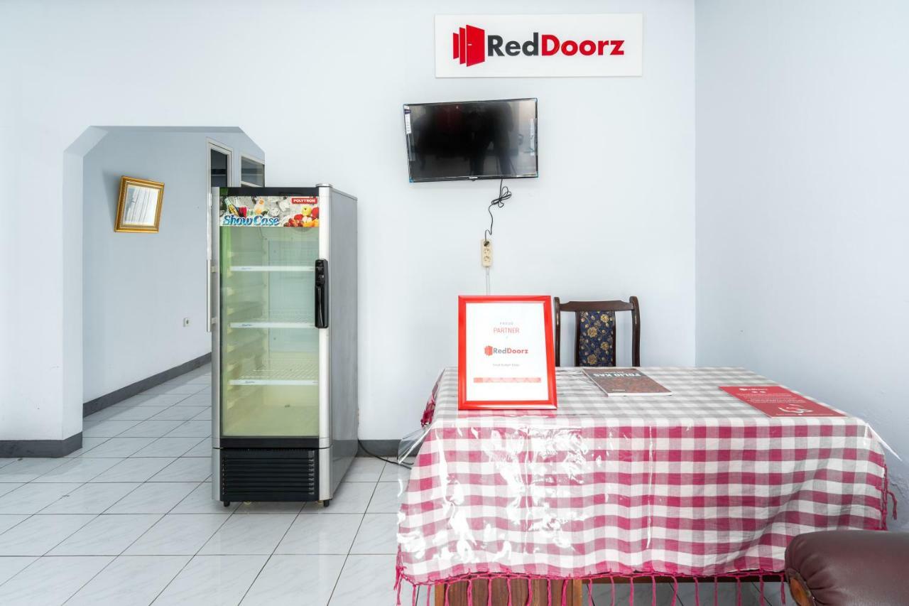 Reddoorz Syariah Near Rsud Cimacan Bogor Eksteriør bilde